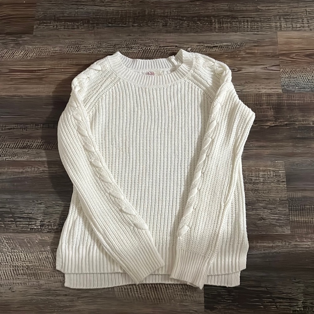 Women’s Sweater